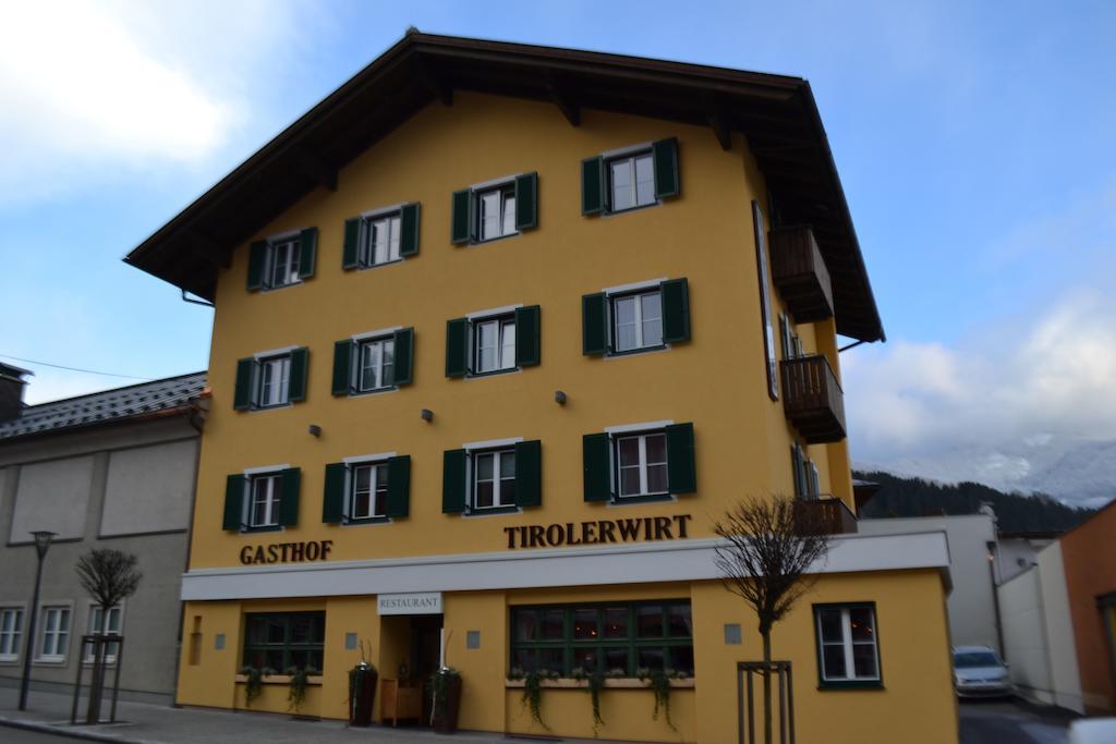 Hotel Gasthof Tirolerwirt بيشوفشوفن المظهر الخارجي الصورة