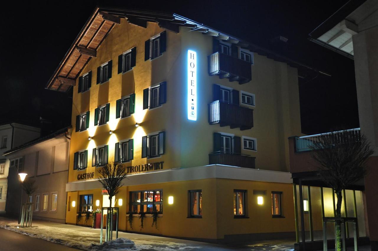 Hotel Gasthof Tirolerwirt بيشوفشوفن المظهر الخارجي الصورة